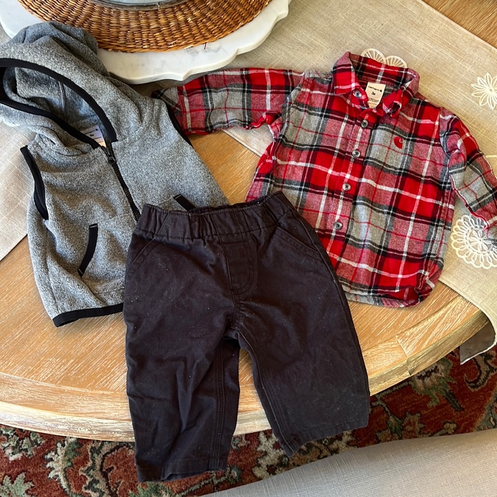 Carhartt baby boy outfit (like new) - perfect for your little lumberjack!